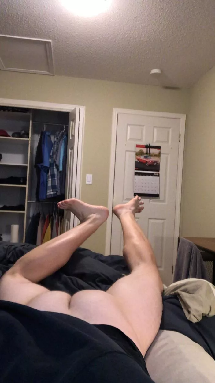 22 Canada. Verbal bottom. Hmu @Rymank5