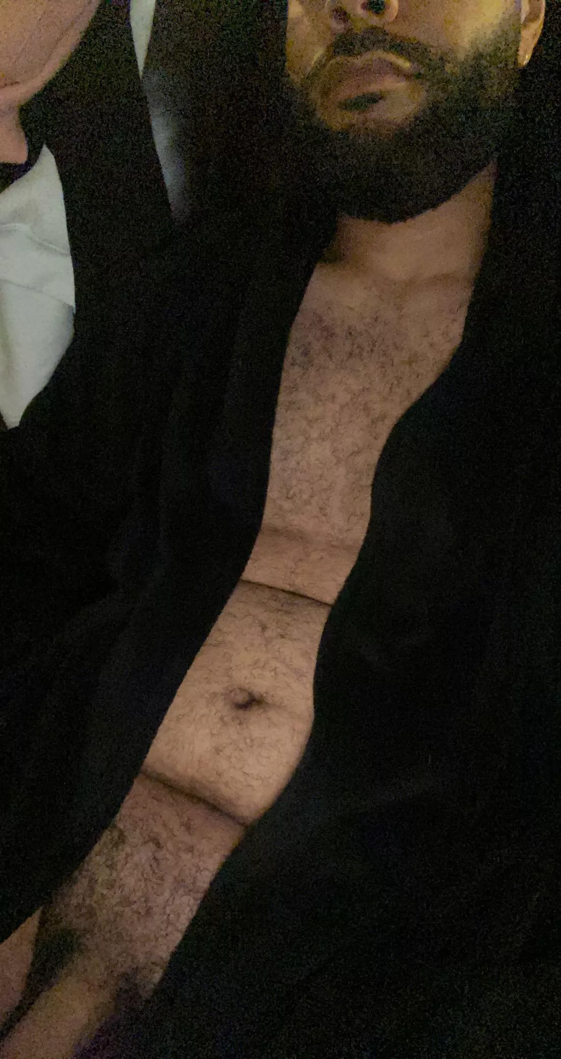 26 bi father finally home alone who’s horny and musky been chillin all day all welcome dm for snap