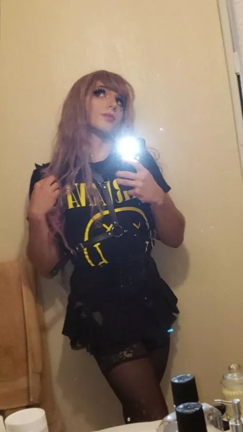 Are you into emo girls? 🖤