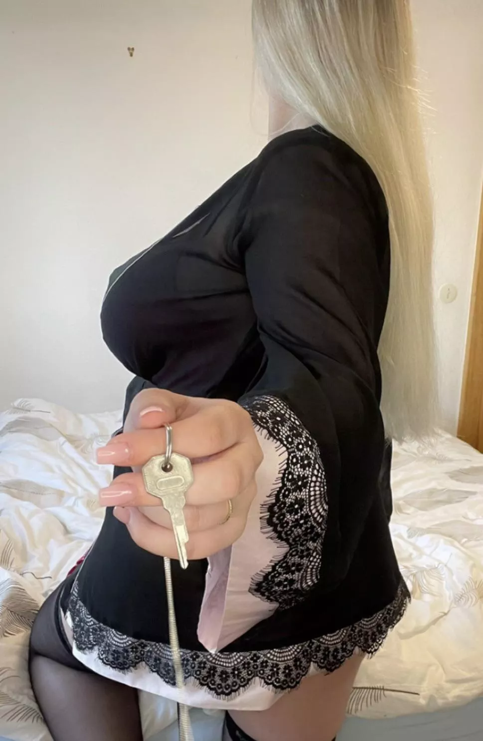 Are you ready to suffer for me? Let’s play a little with your mind😈💦