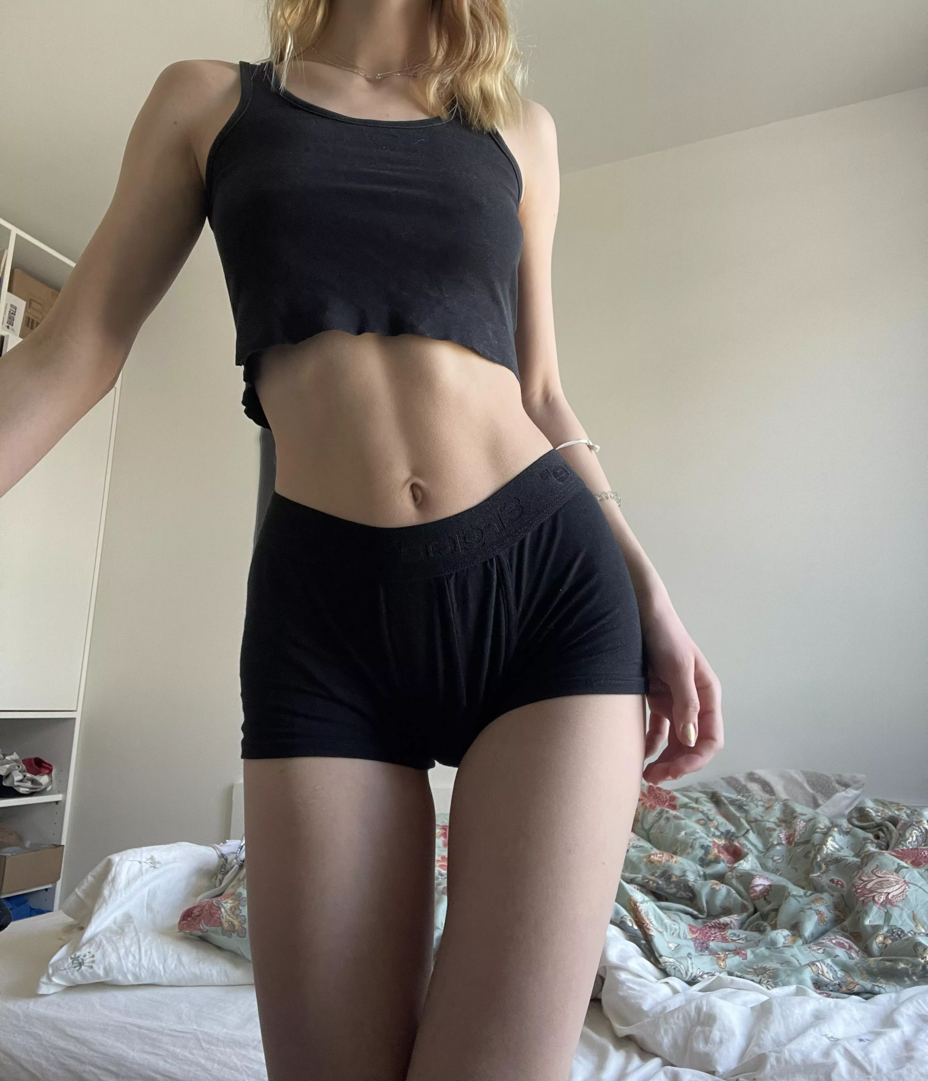 Boxers and a lose crop top :)