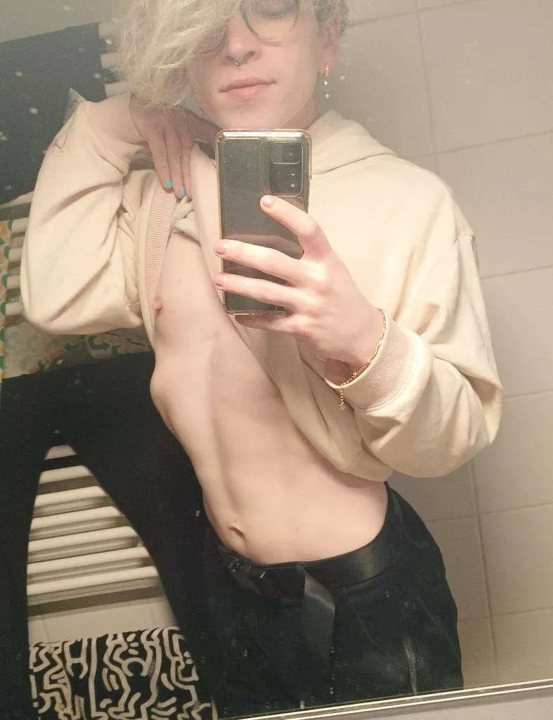 Felt cute after my showa >w< but not as cute as you are! 💜 Hehe c: