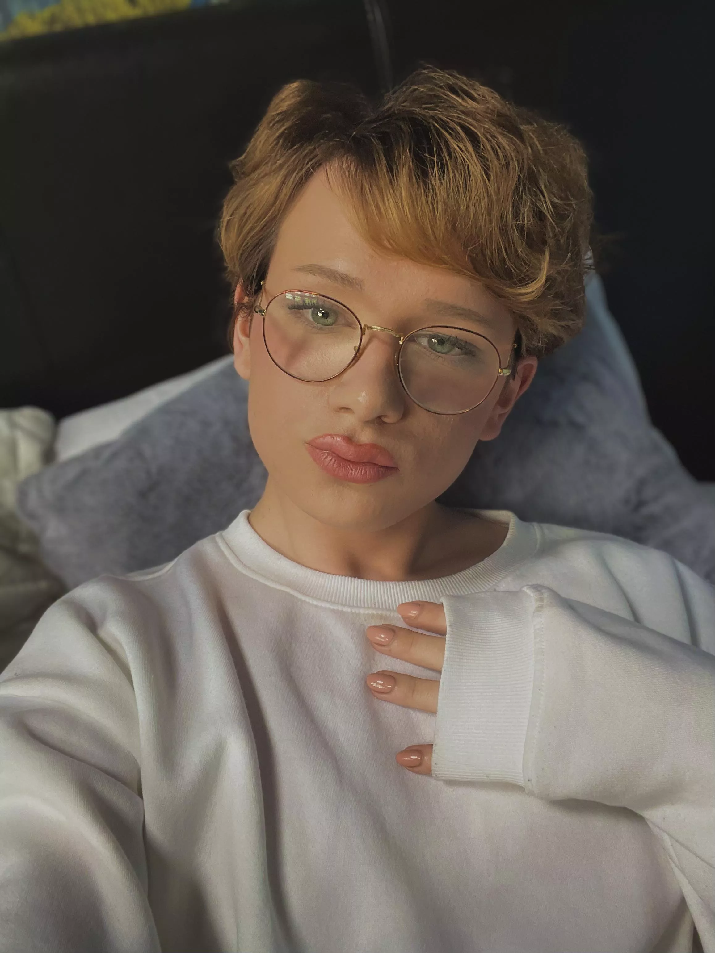 Hey you! …You like femboys, don’t you?