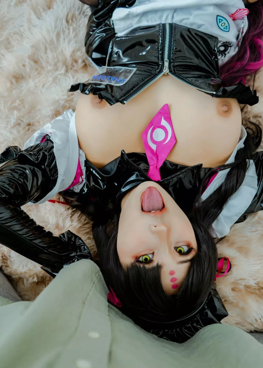 How badly do you want me to strip for you right now? 🐰18f