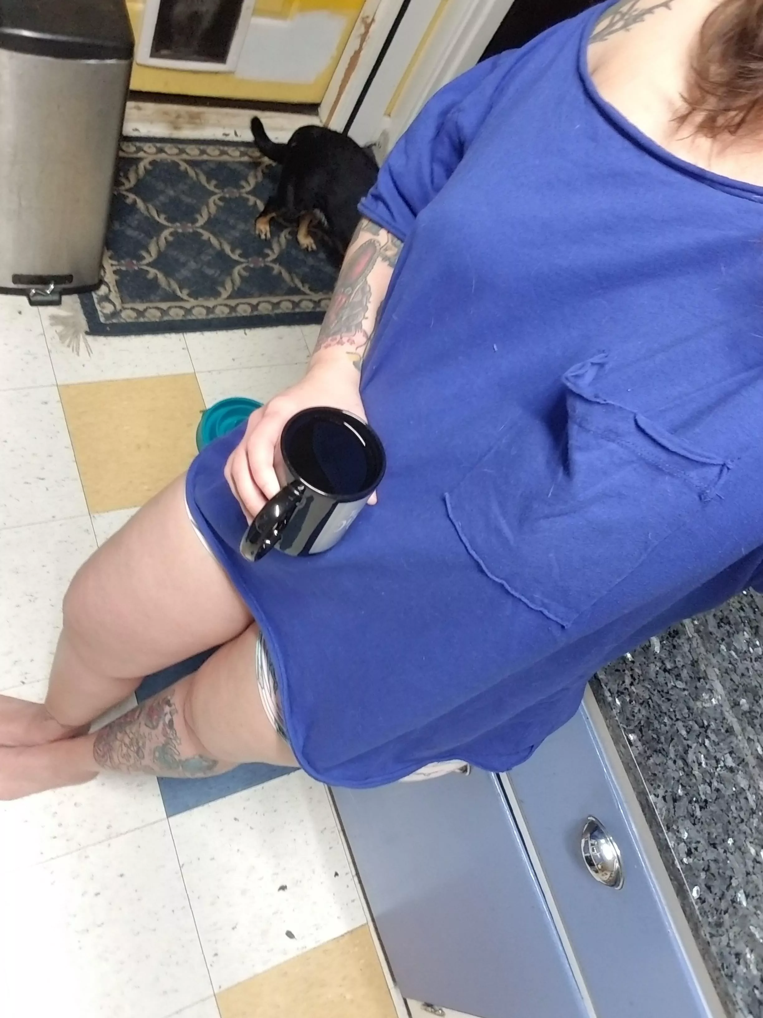 I dont wanna be up this early 😭. But at least there is coffee☕