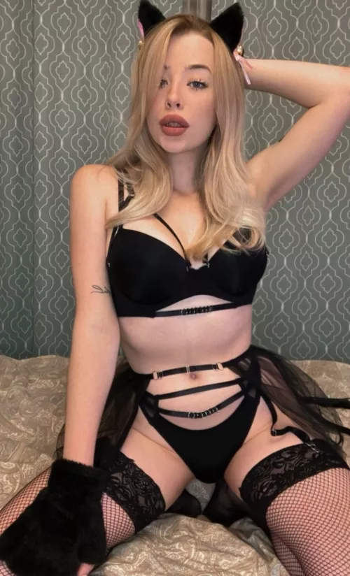 I hope you were wanting to see me naked today