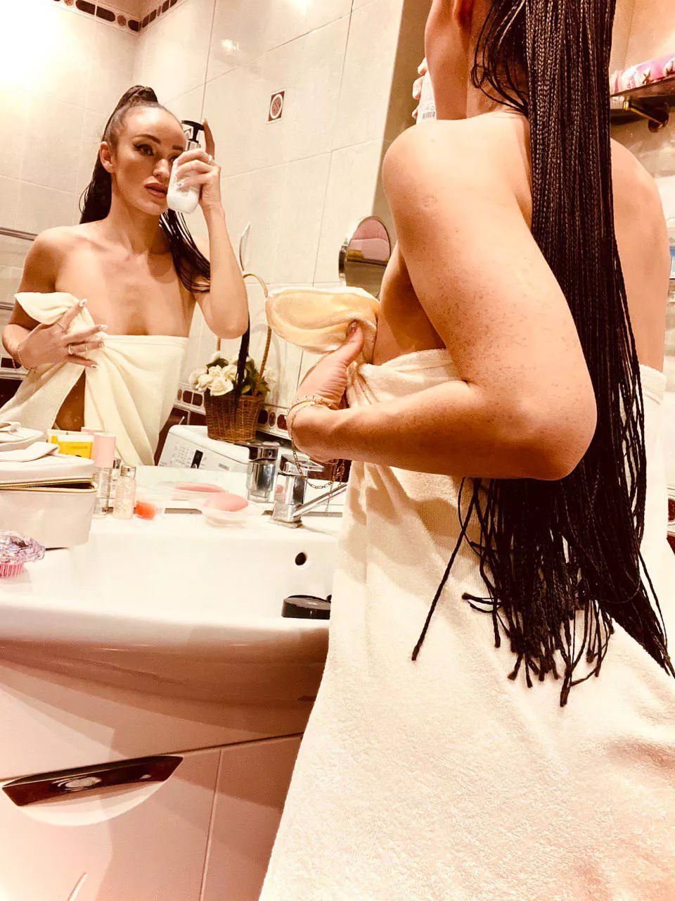 🔥 Let's create our own fairytale ending – the kind that's full of love, passion, and all the things that dreams are made of!