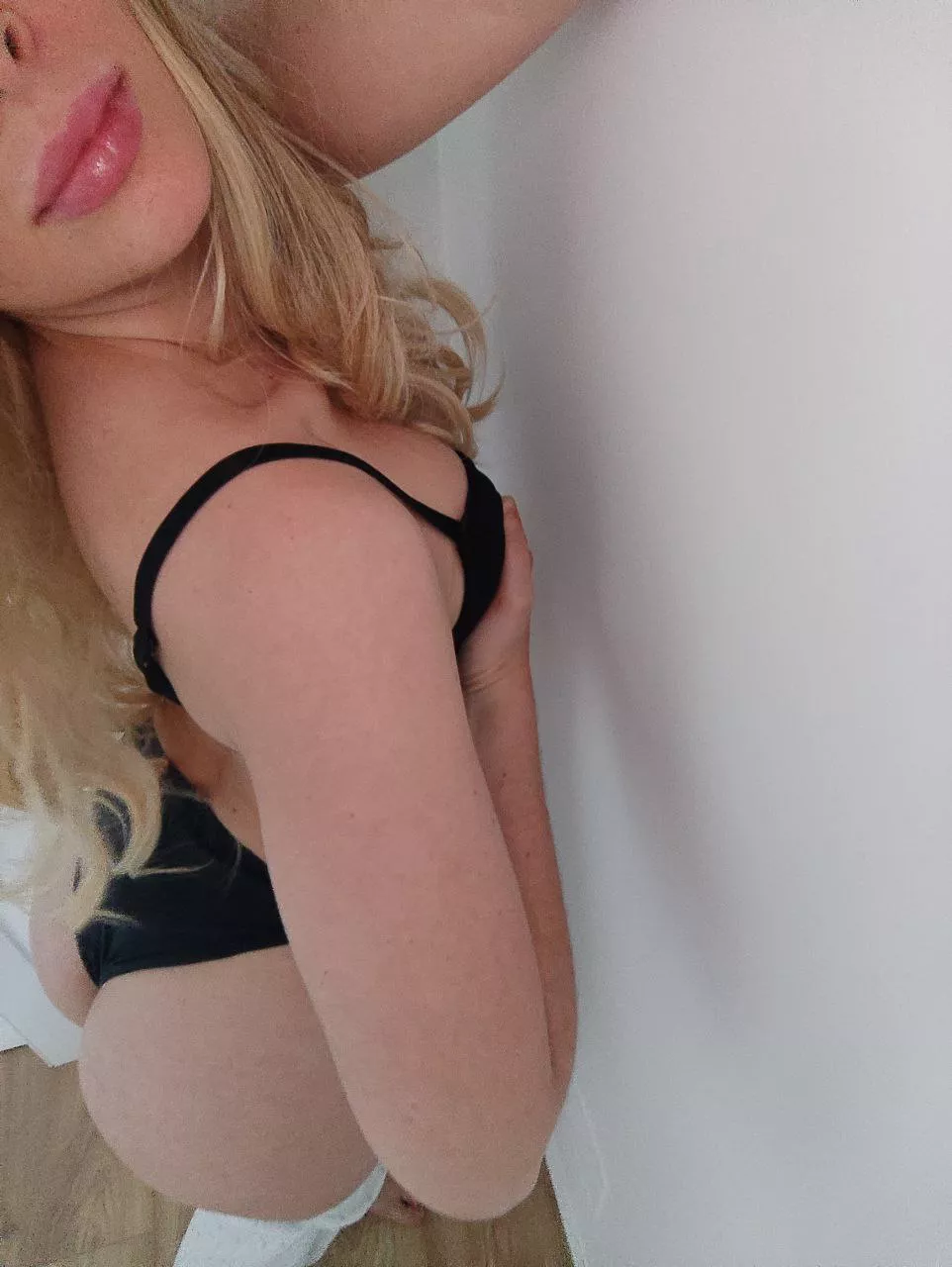 Lovely, lazy & long weekend, Lets chat!!