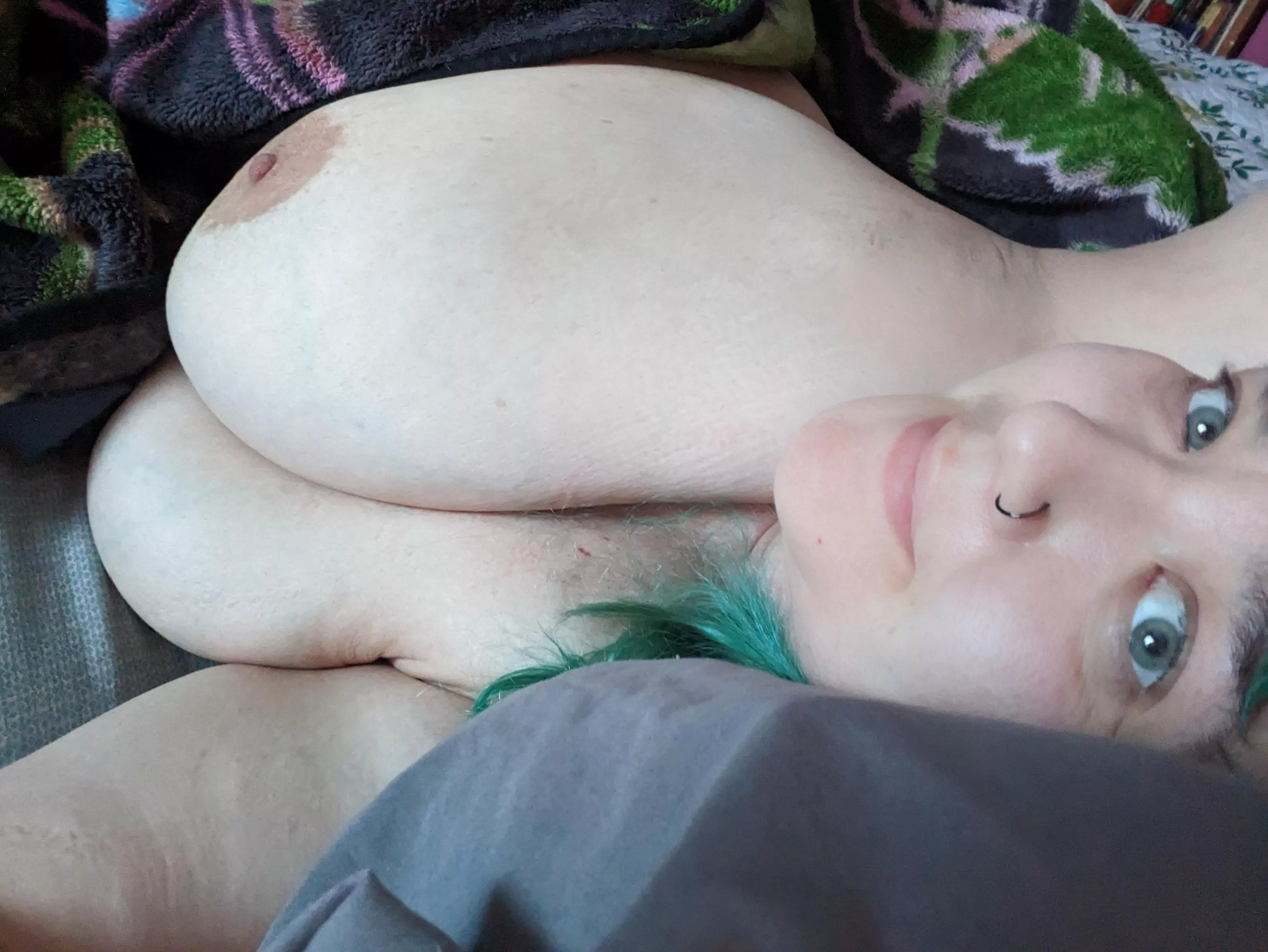 naked Saturday time 🥰