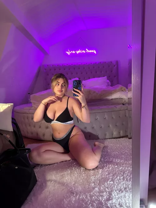 Nothing wrong with a little bit of nipple pinching