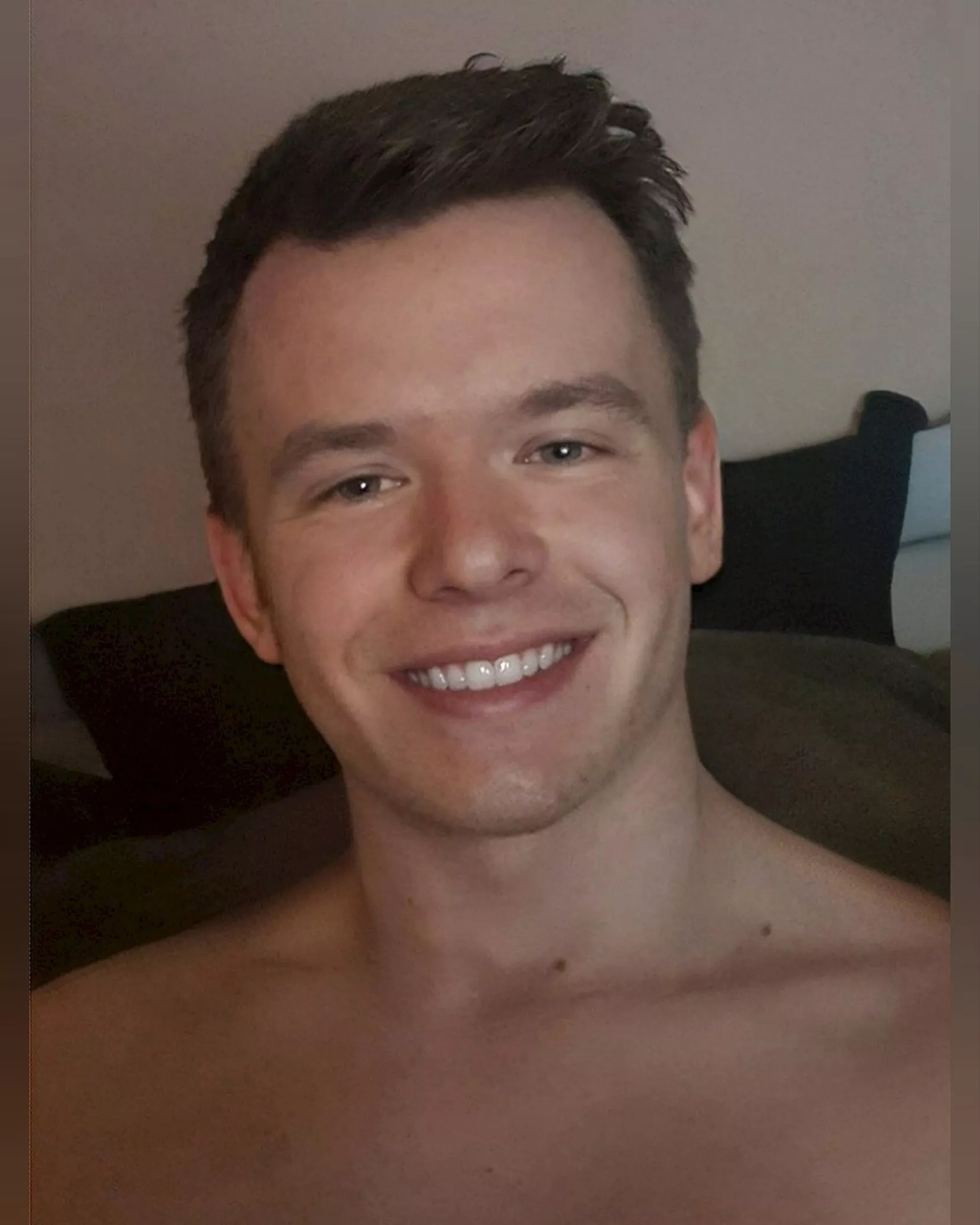 Playing the Sims 3 tonight