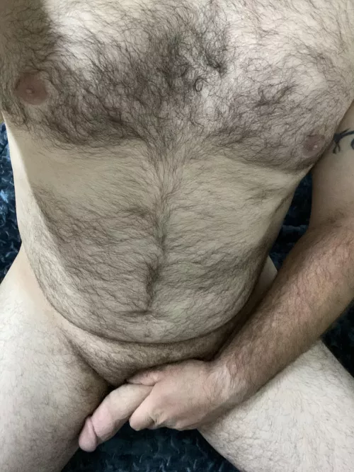 Pssst I believe there’s enough space for another hand.