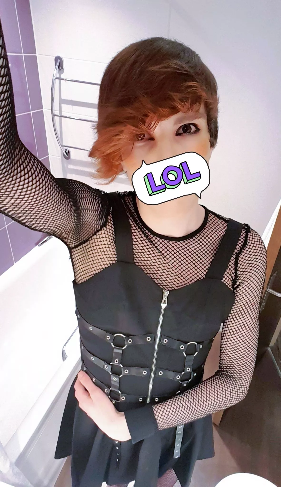 Ready to go out to a local gay bar! 💖