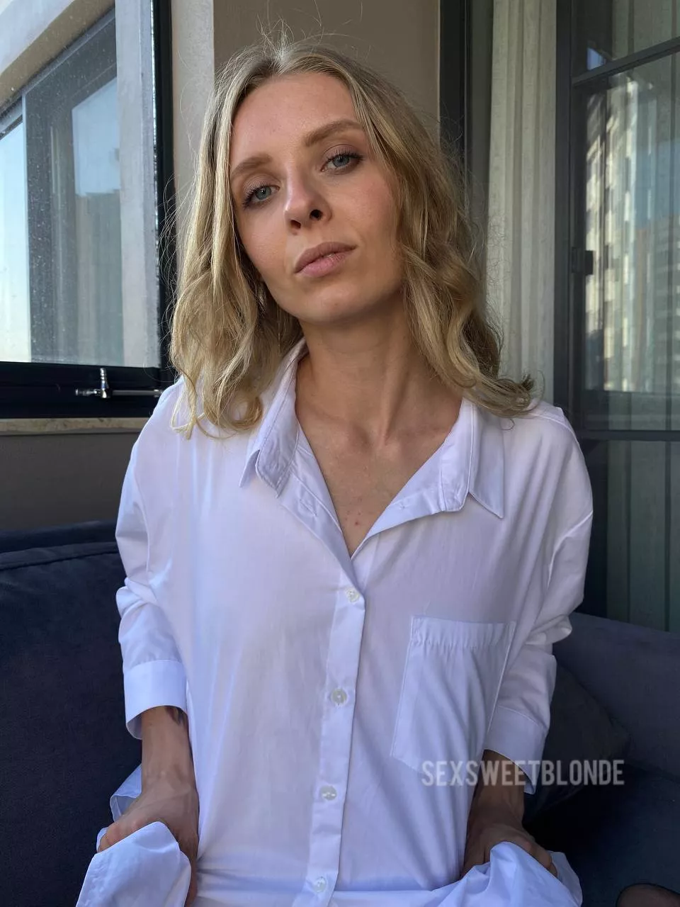 The shirt without a bra looks very sexy