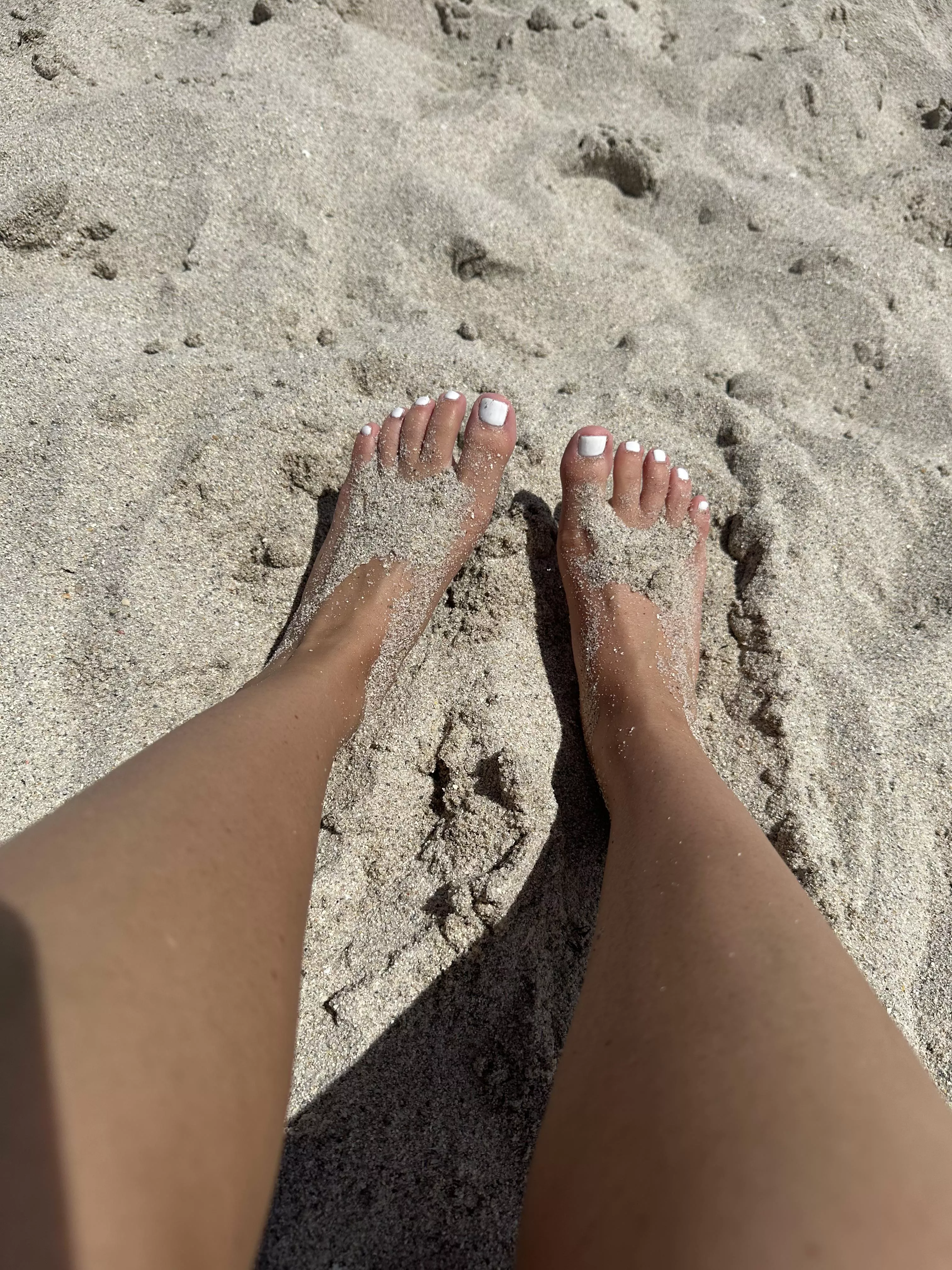 Toes in the sand