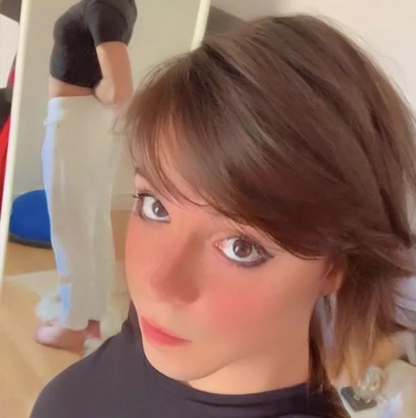 What a Saturday to be a femboy :))