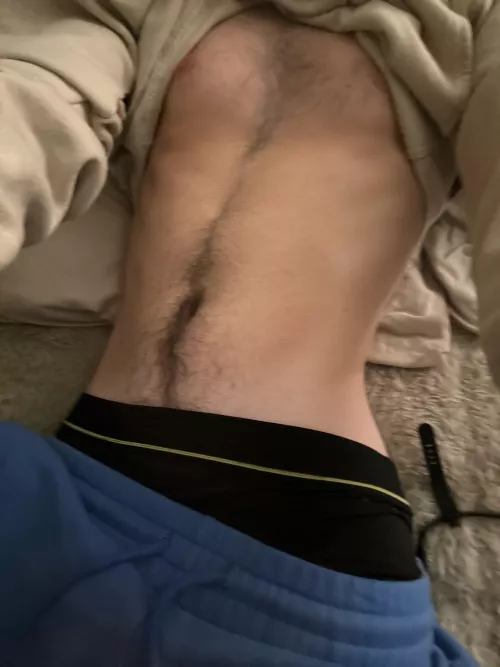 20m us chillin in bed bored hmu John.charles20