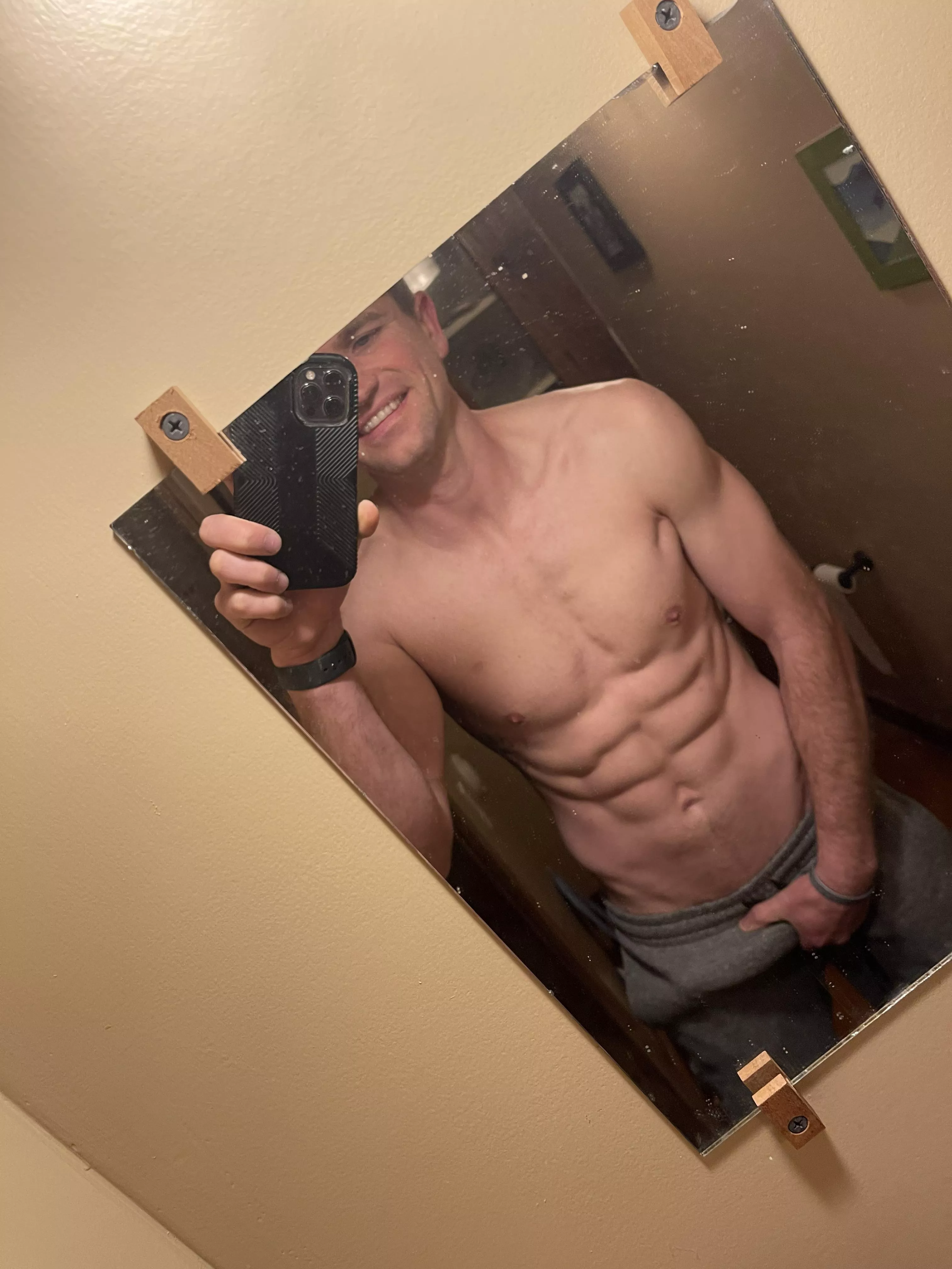 [32] anyone else not able to fall asleep?