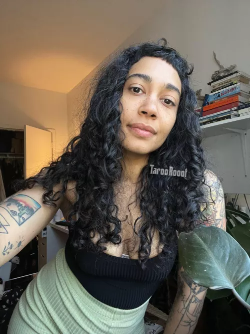 Am I the girl you’re looking for?