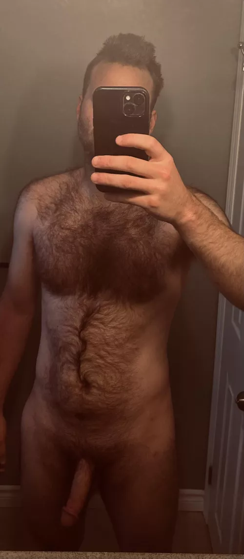 Anyone like a hairy dad?(35)
