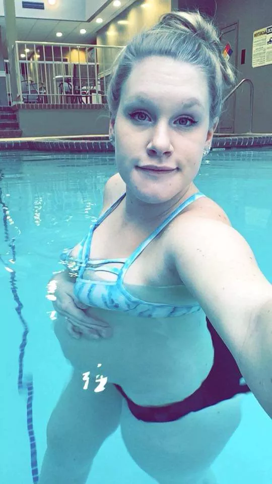Baby Bump Swimming