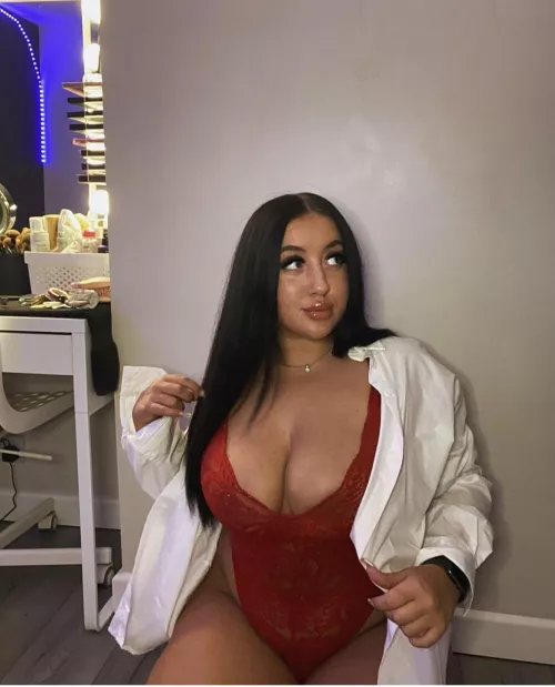 Big lips made for sucking dicks