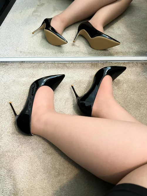 casual office heels!
