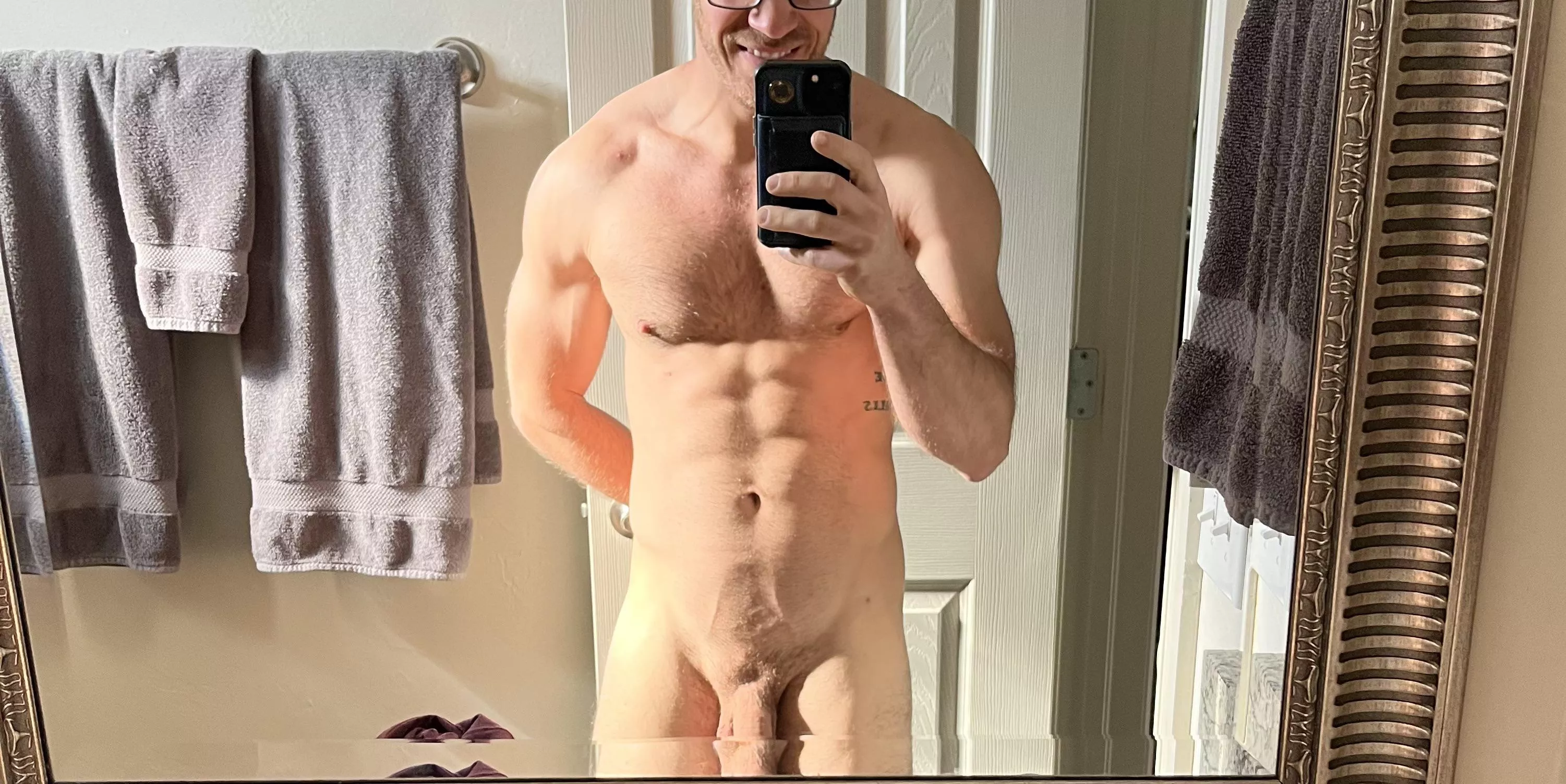 Enjoying my sto[m]ach veins coming in