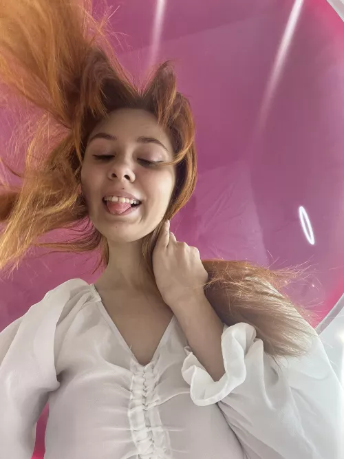 Fell the sense of mine.💑