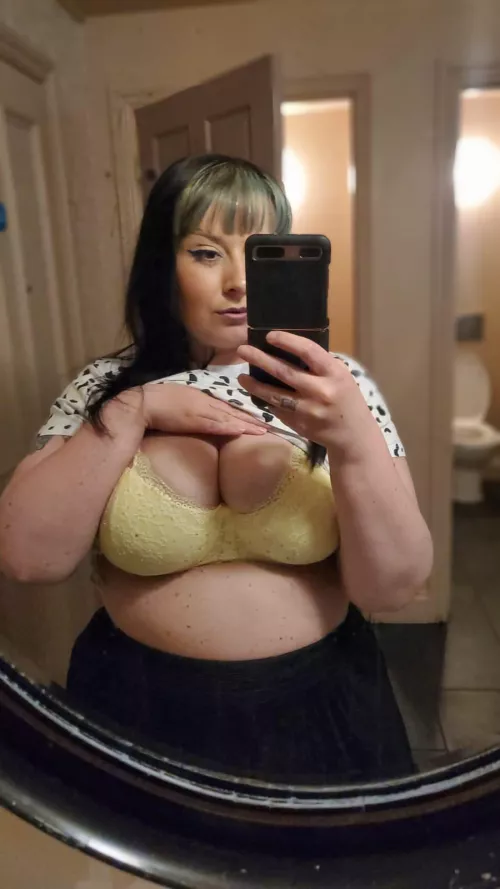 I love flashing in public