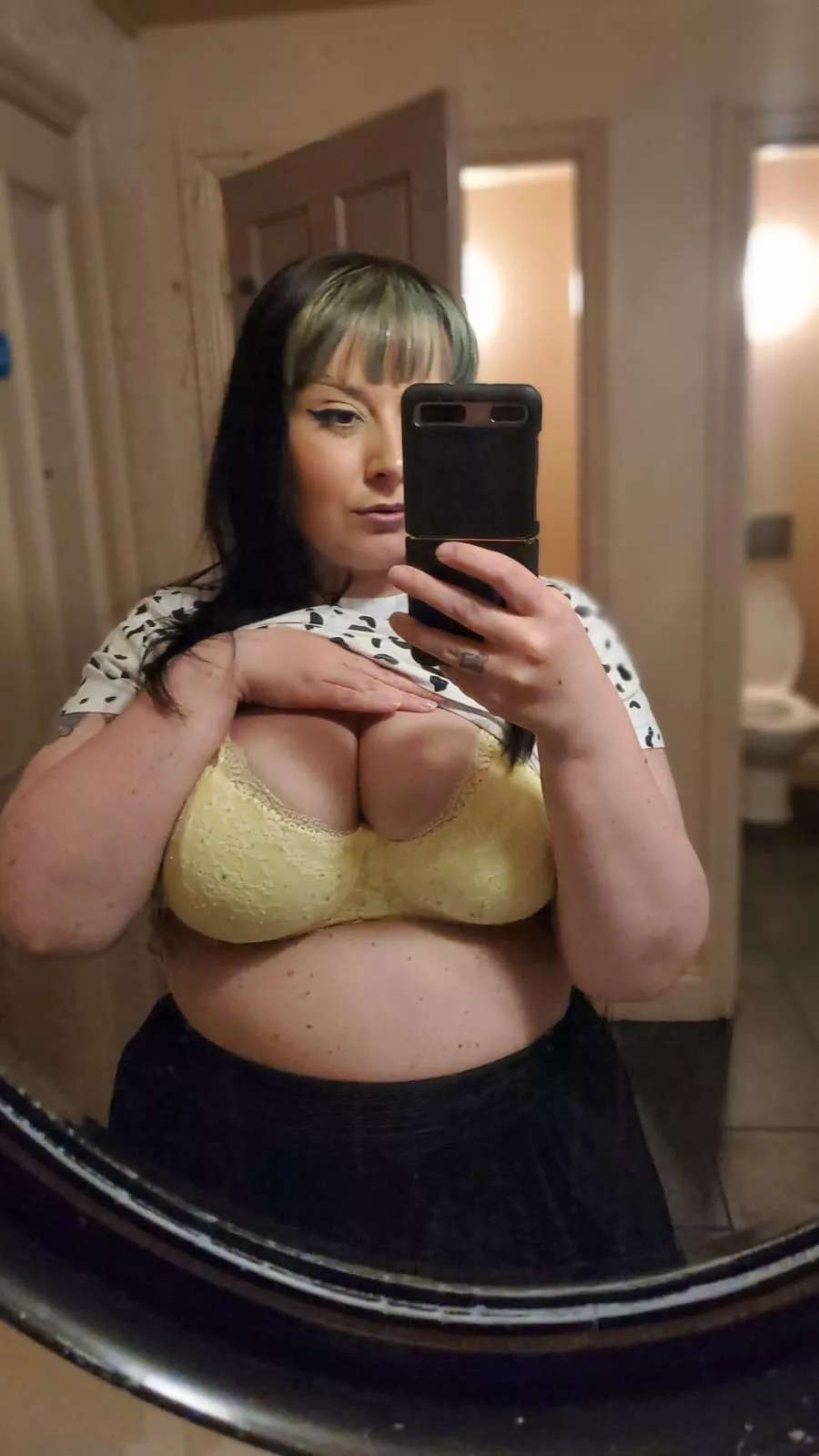 I love flashing in public