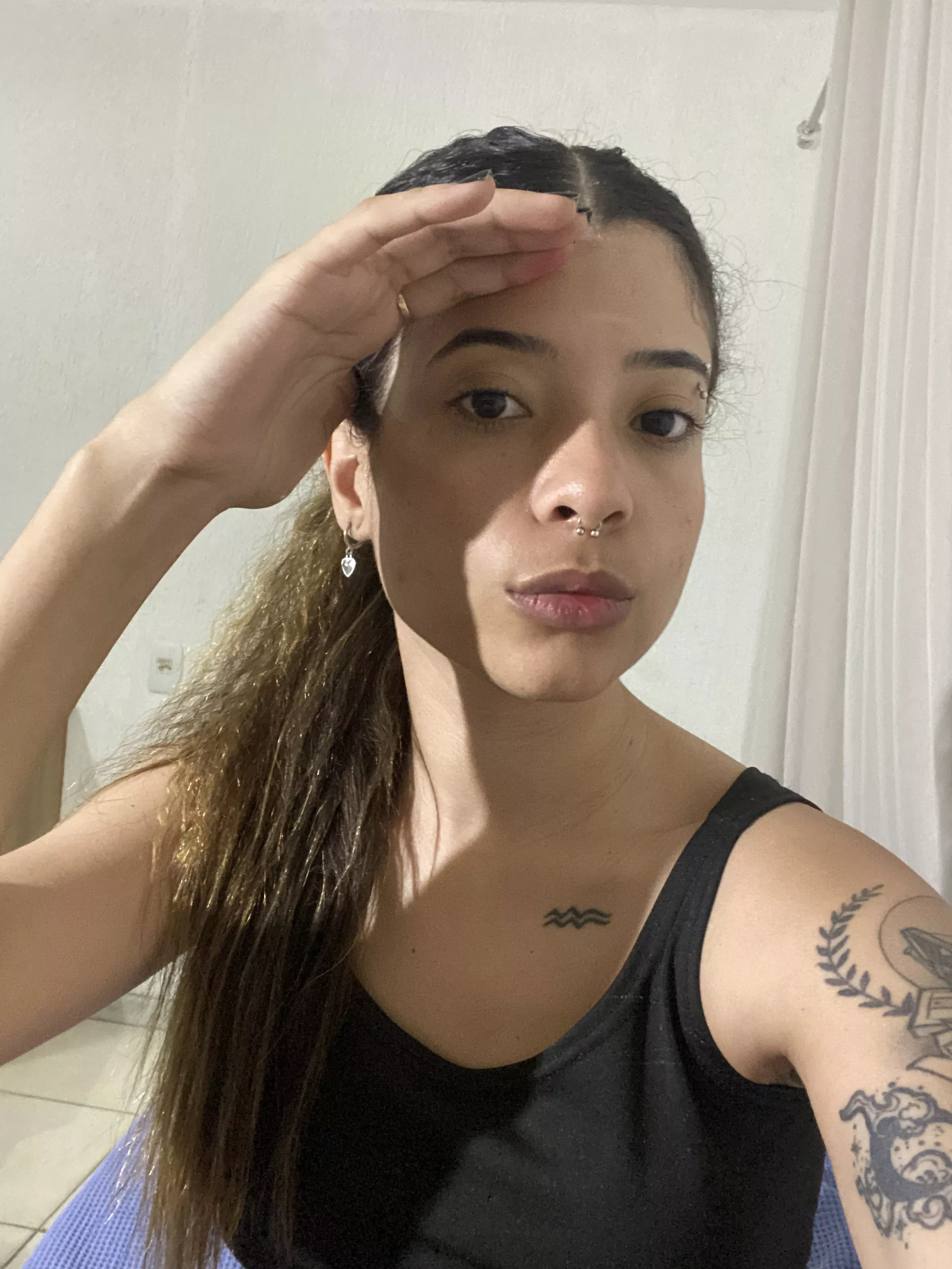 is Raymara her name? Fucking love her content