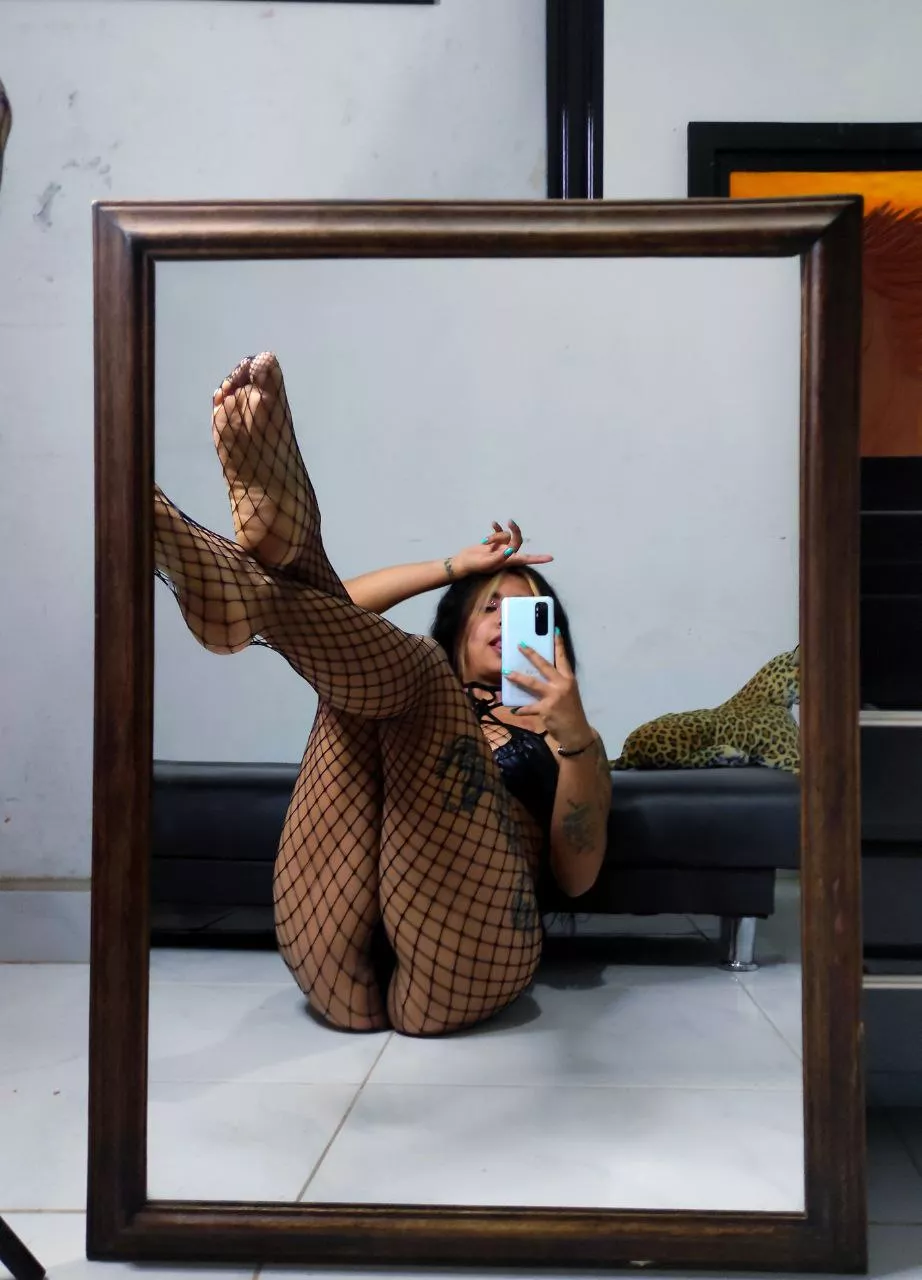 Mirror mirror on the wall, who's the horniest of them all? 😋