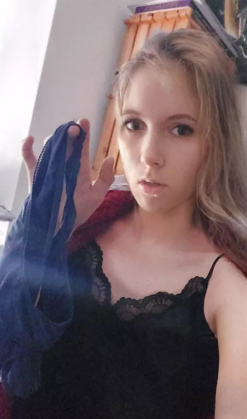 Panties on or off before you rail me? ^_^