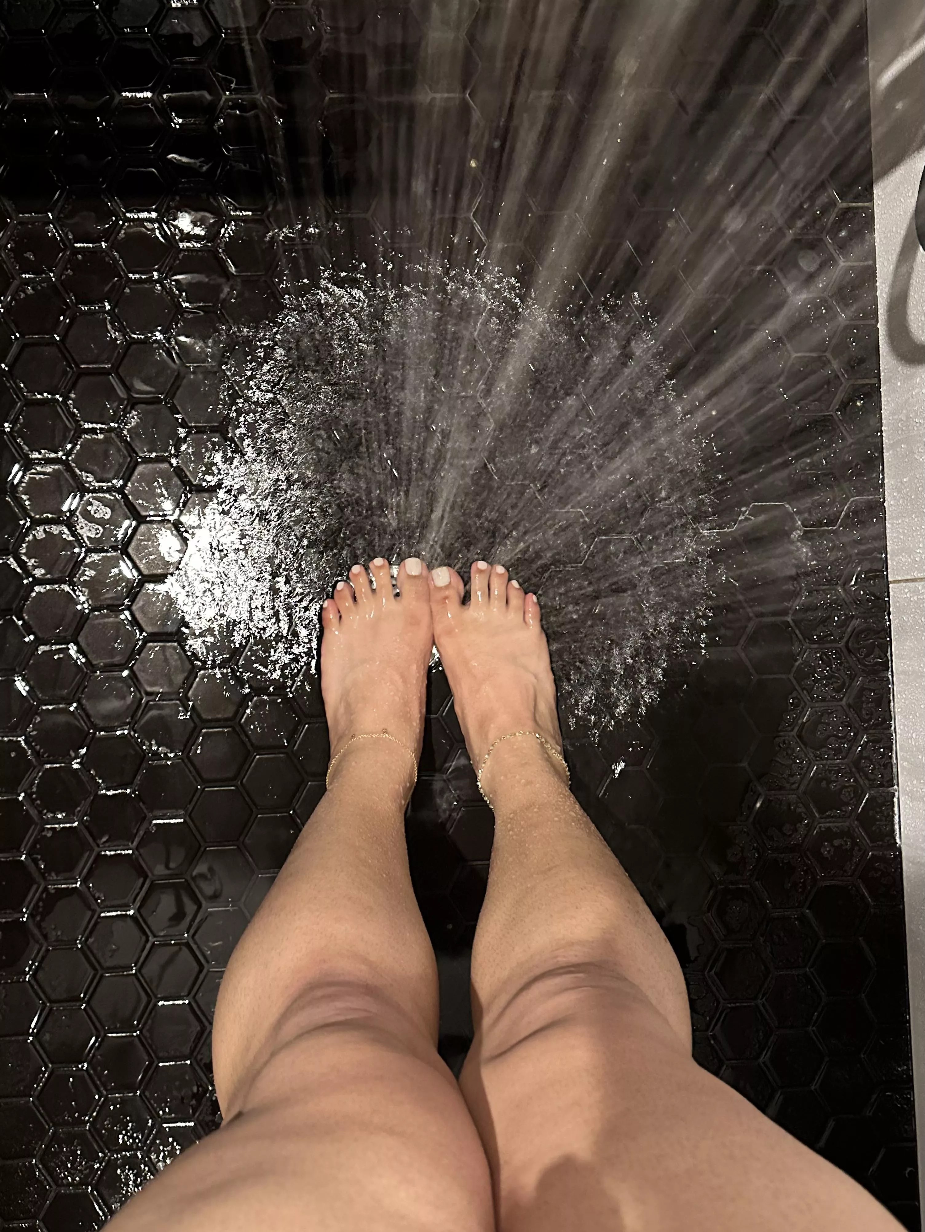 Right now they’re being showered by water. But I wish they were being showered with kisses 🥺