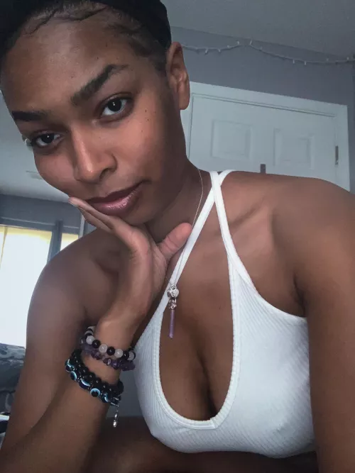 The girls are poking saying hi!