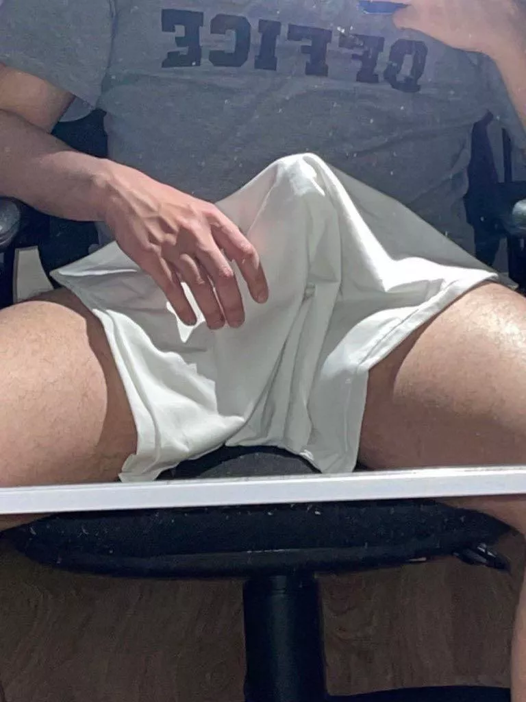 This cum rag is sooo old now ;)