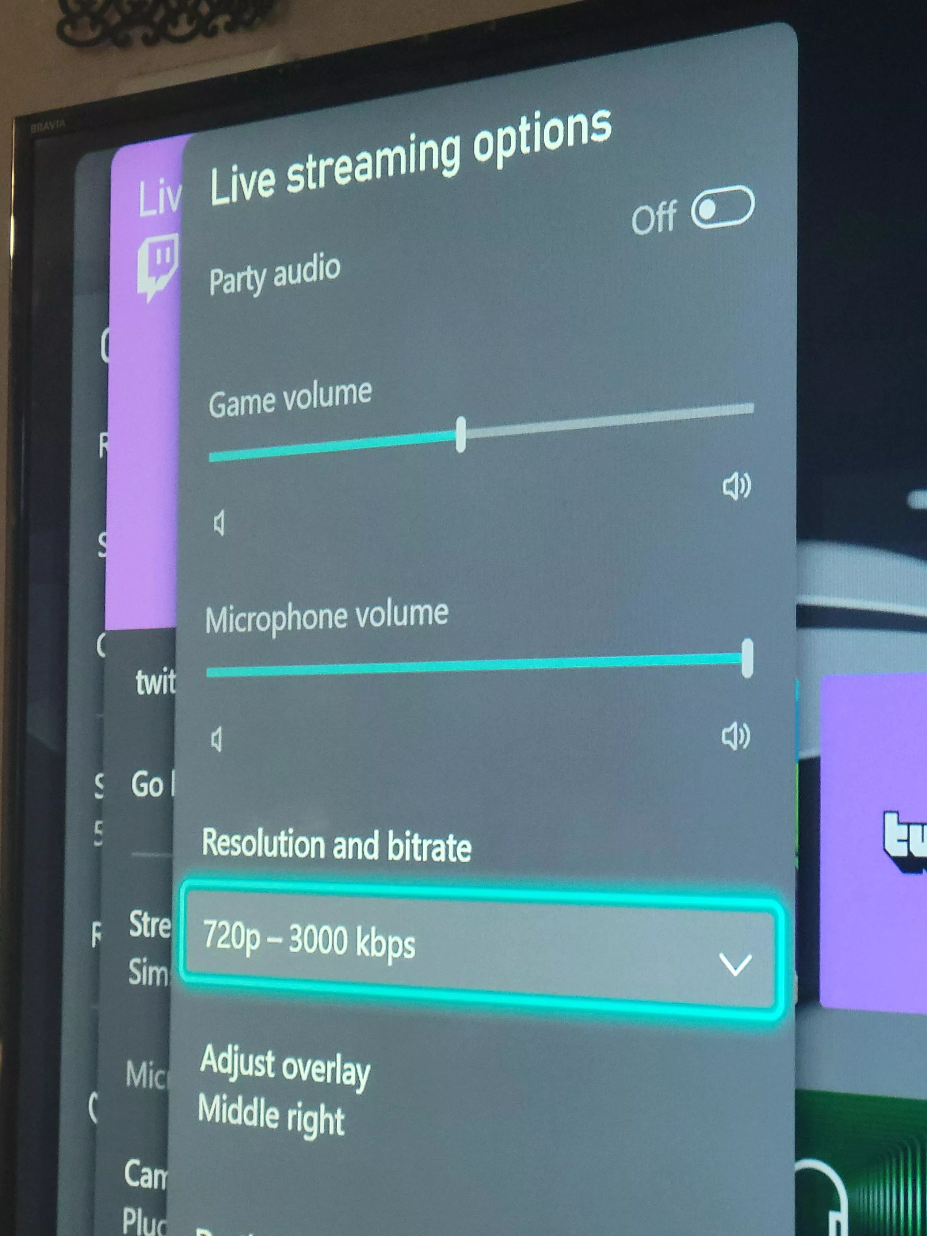 Xbox One not allowing party chat options for stream