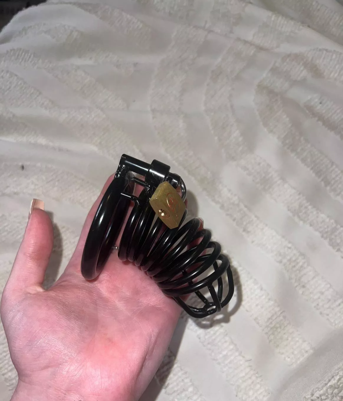 you want a smaller cage.. don’t you? 😂