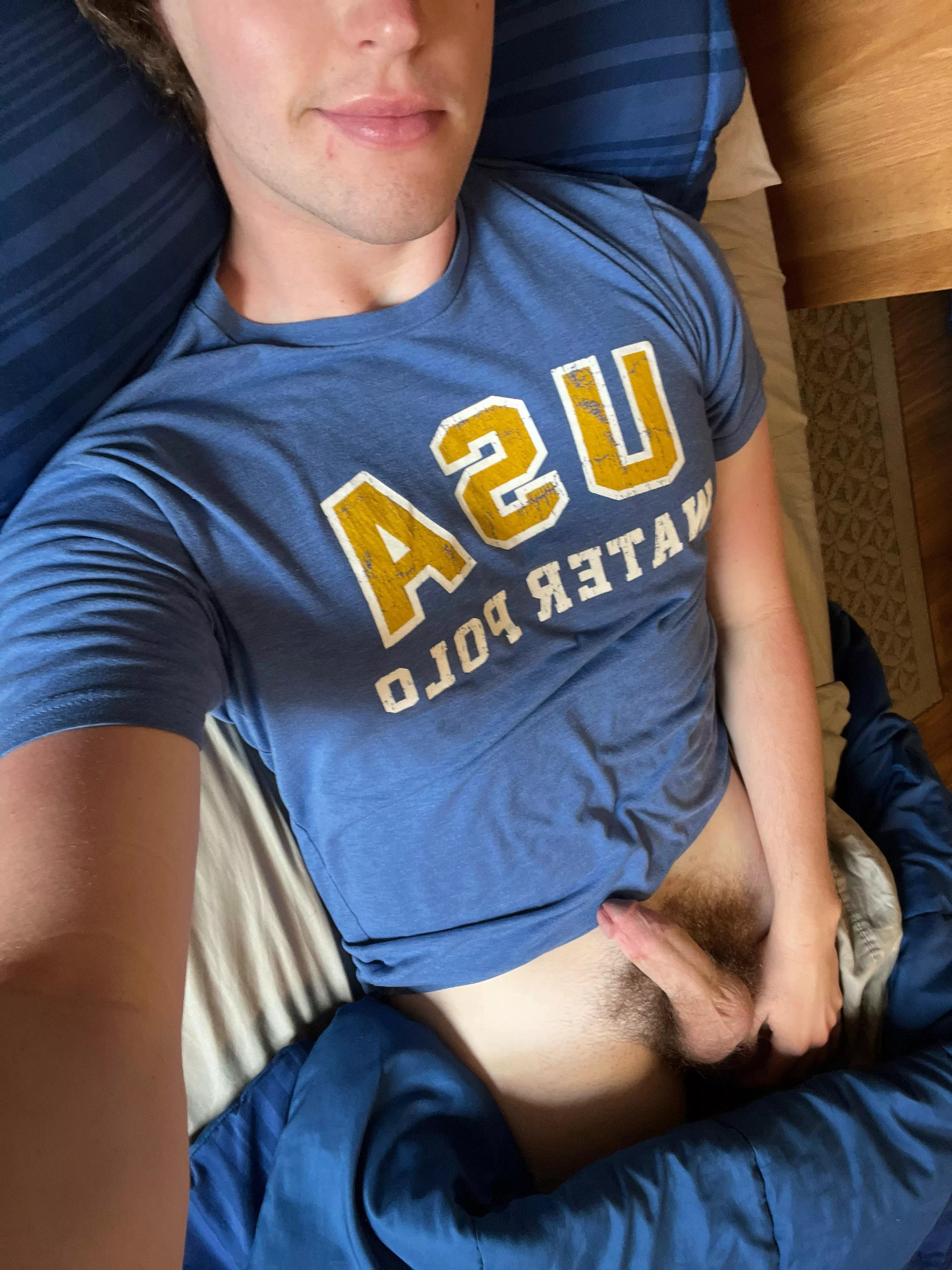 19m 6’7 kinky prv looking for fun- in my dorm -please show face - ianthet21