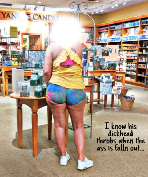 2019 Summer throwback 🍑👀