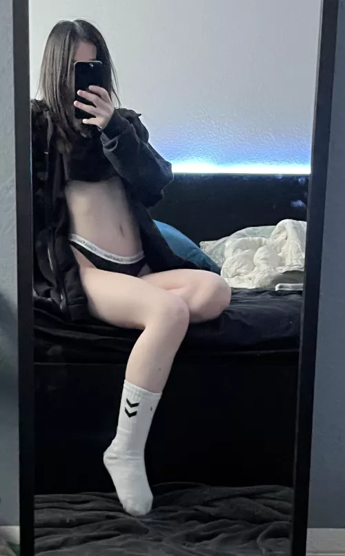 always ready to work ❤️‍🔥🫣 especially on my onlyfans 😏✨