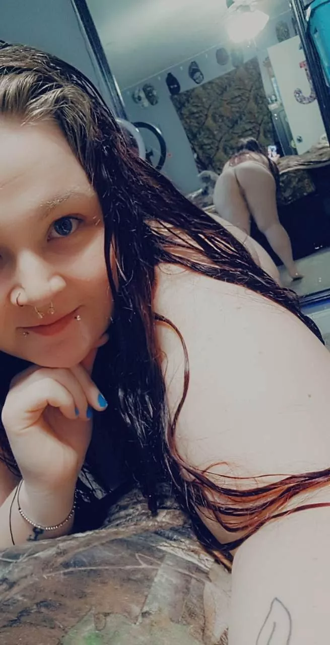 Breakfast in bed 😜