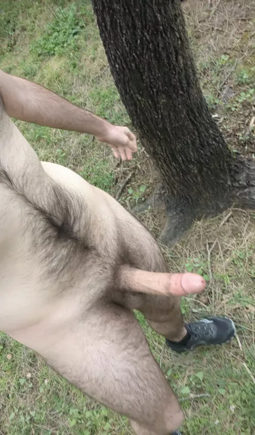 Completely nude with no clothes anywhere around (18, send suggestions/dares in dms)