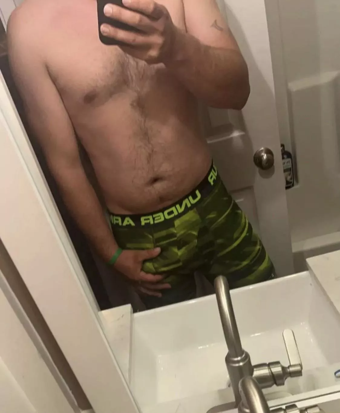 Don’t tell my roommate I’m borrowing these 🤫