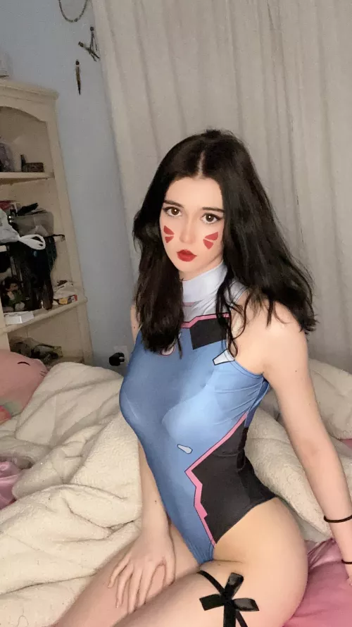 dva from overwatch by siri x