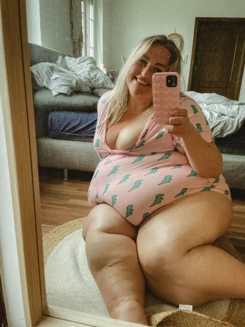 Good morning cuties 🌚