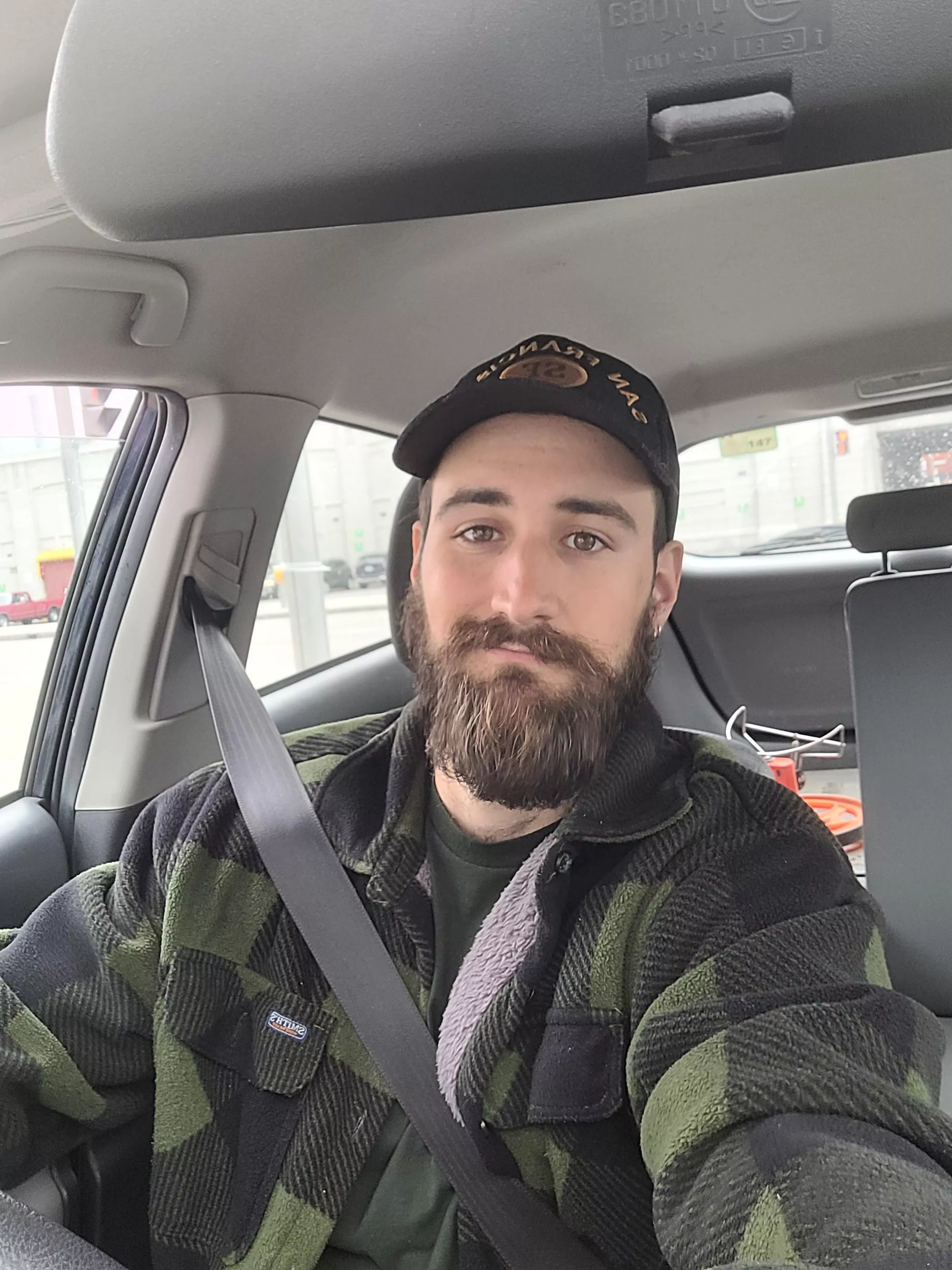 Happy monday! Are you guys already waiting for the weekend 😵?