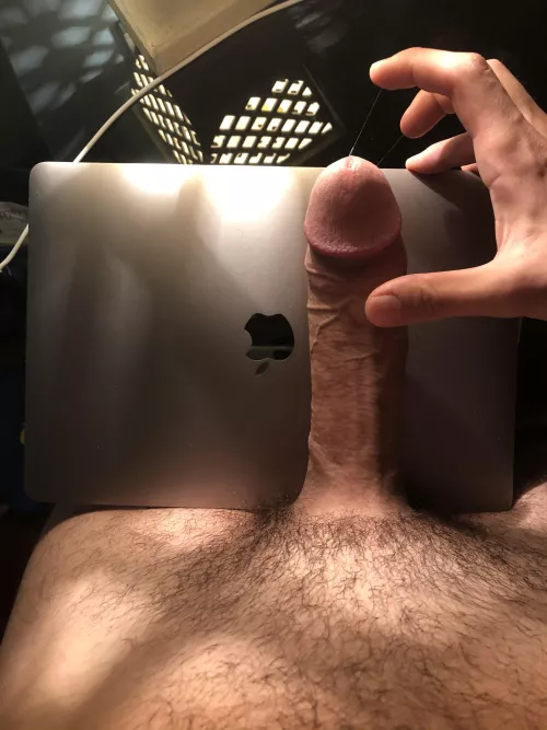 Hung Italian stud looking for hung guys who think they can compare