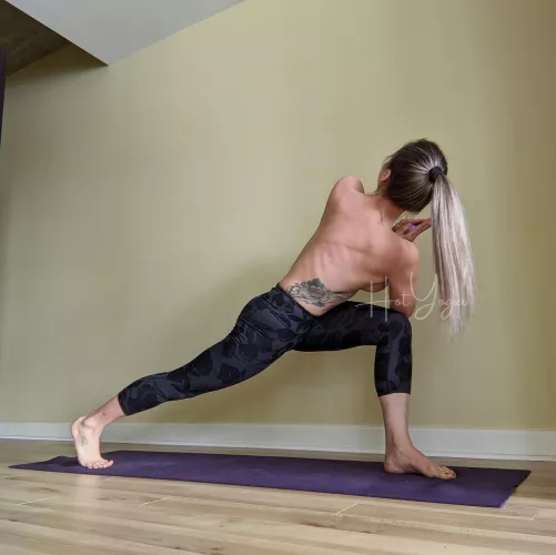 I love stretching like this